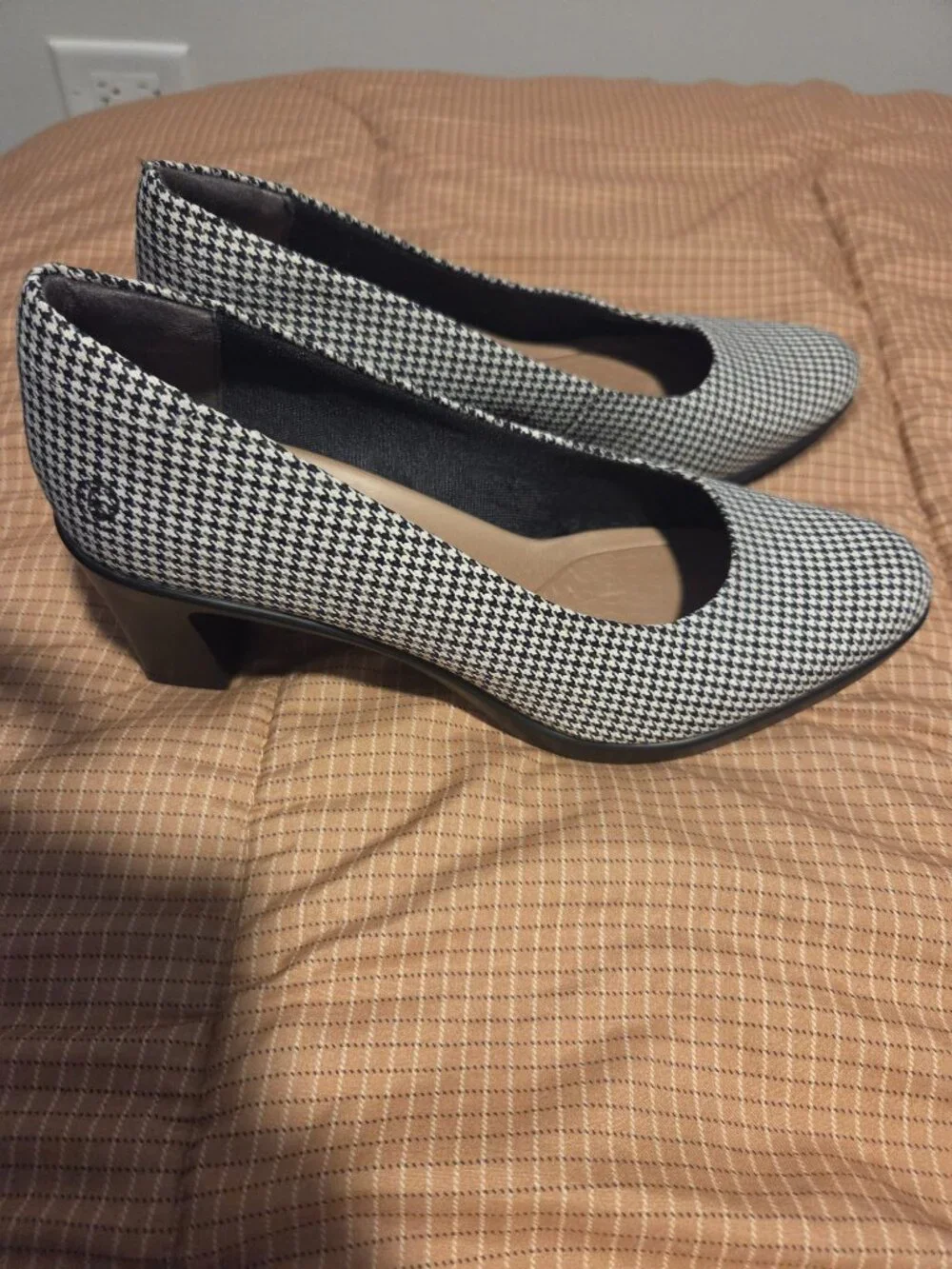 Life Stride houndstooth mini